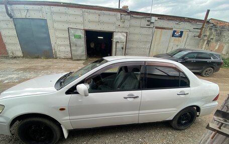 Mitsubishi Lancer IX, 2000 год, 260 000 рублей, 3 фотография