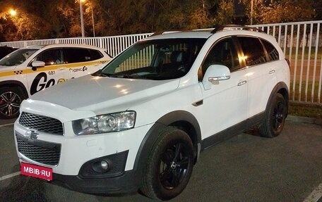 Chevrolet Captiva I, 2014 год, 1 090 000 рублей, 1 фотография