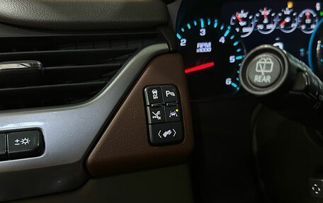 Chevrolet Tahoe IV, 2018 год, 3 249 000 рублей, 14 фотография