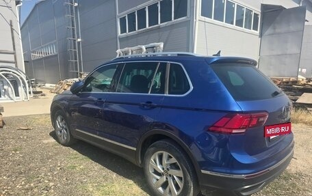 Volkswagen Tiguan II, 2021 год, 2 450 000 рублей, 7 фотография