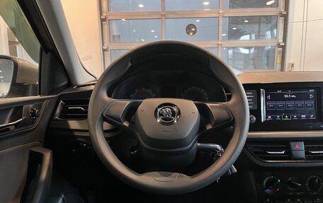 Skoda Rapid II, 2021 год, 1 477 000 рублей, 10 фотография
