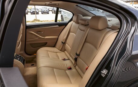 BMW 5 серия, 2011 год, 1 495 000 рублей, 18 фотография