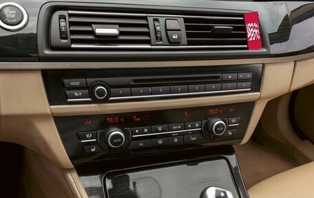 BMW 5 серия, 2011 год, 1 495 000 рублей, 15 фотография