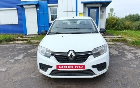 Renault Logan II, 2018 год, 250 000 рублей, 5 фотография
