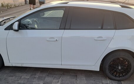 Chevrolet Cruze II, 2014 год, 890 000 рублей, 6 фотография