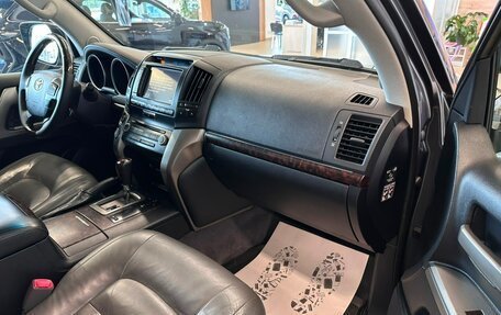 Toyota Land Cruiser 200, 2008 год, 2 999 900 рублей, 12 фотография