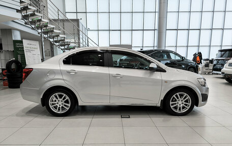 Chevrolet Aveo III, 2013 год, 585 000 рублей, 4 фотография