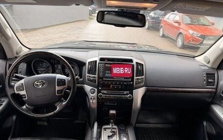 Toyota Land Cruiser 200, 2014 год, 4 350 000 рублей, 8 фотография