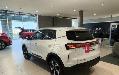 Chery Tiggo 4 I рестайлинг, 2025 год, 2 139 000 рублей, 3 фотография