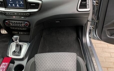 KIA cee'd III, 2018 год, 1 400 000 рублей, 8 фотография