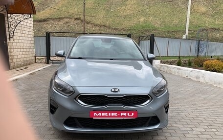 KIA cee'd III, 2018 год, 1 400 000 рублей, 2 фотография