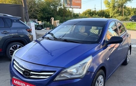 Hyundai Solaris II рестайлинг, 2016 год, 750 000 рублей, 1 фотография