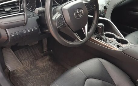 Toyota Camry, 2020 год, 3 400 000 рублей, 5 фотография