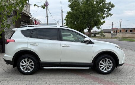 Toyota RAV4, 2015 год, 1 745 000 рублей, 6 фотография