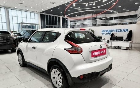 Nissan Juke II, 2014 год, 890 000 рублей, 11 фотография