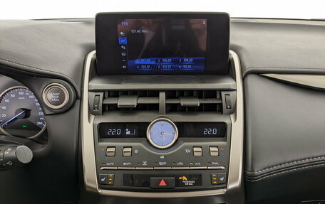 Lexus NX I, 2019 год, 3 000 000 рублей, 15 фотография