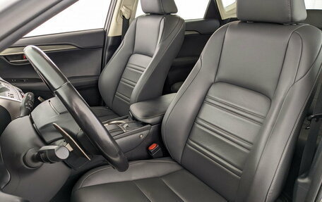 Lexus NX I, 2019 год, 3 000 000 рублей, 20 фотография