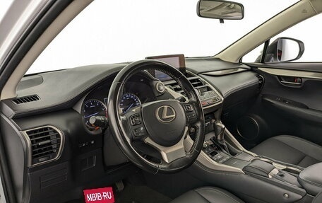 Lexus NX I, 2019 год, 3 000 000 рублей, 16 фотография
