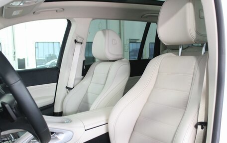 Mercedes-Benz GLS, 2022 год, 15 000 000 рублей, 13 фотография