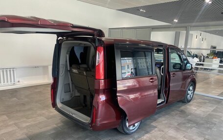 Honda Stepwgn IV, 2016 год, 1 846 000 рублей, 7 фотография