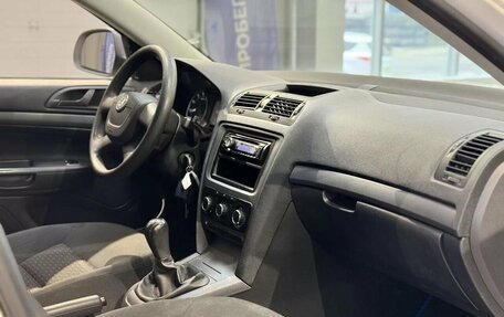 Skoda Octavia, 2011 год, 725 000 рублей, 16 фотография