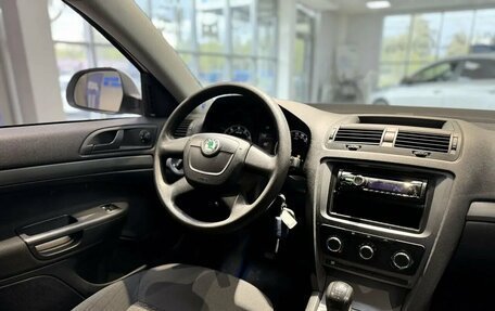 Skoda Octavia, 2011 год, 725 000 рублей, 25 фотография