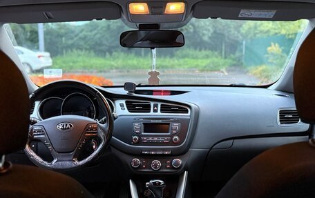 KIA cee'd III, 2014 год, 1 050 000 рублей, 17 фотография