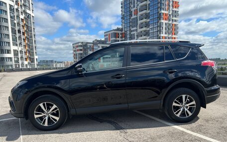 Toyota RAV4, 2018 год, 2 590 000 рублей, 3 фотография