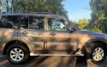 Mitsubishi Pajero IV, 2012 год, 1 850 000 рублей, 12 фотография