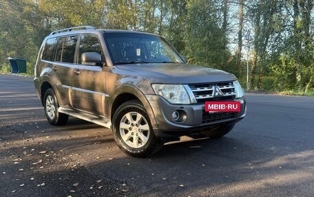 Mitsubishi Pajero IV, 2012 год, 1 850 000 рублей, 11 фотография