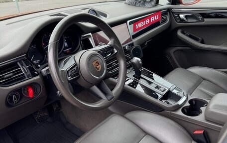 Porsche Macan I рестайлинг, 2021 год, 5 900 000 рублей, 4 фотография