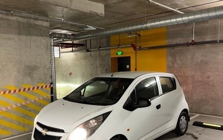 Chevrolet Spark III, 2012 год, 580 000 рублей, 2 фотография
