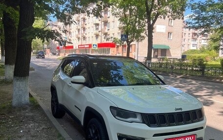 Jeep Compass II, 2019 год, 2 300 000 рублей, 5 фотография