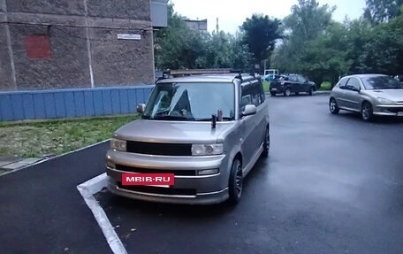 Toyota bB I рестайлинг, 2000 год, 400 000 рублей, 2 фотография