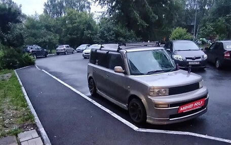Toyota bB I рестайлинг, 2000 год, 400 000 рублей, 3 фотография