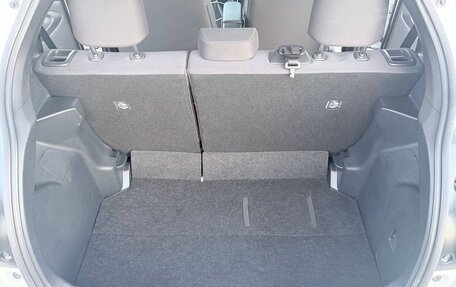 Toyota Yaris, 2021 год, 1 240 000 рублей, 27 фотография