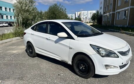 Hyundai Solaris II рестайлинг, 2016 год, 550 000 рублей, 2 фотография