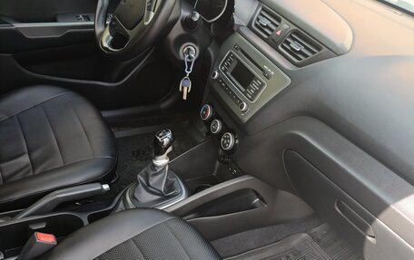 KIA Rio III рестайлинг, 2015 год, 800 000 рублей, 8 фотография