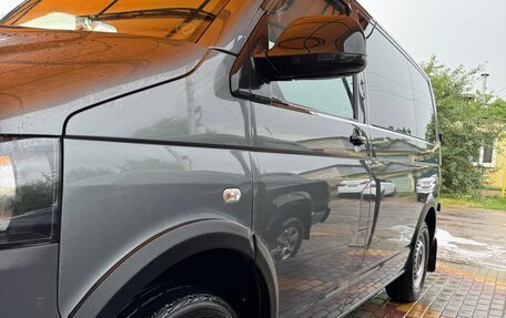 Volkswagen Caravelle T5, 2012 год, 2 499 999 рублей, 14 фотография