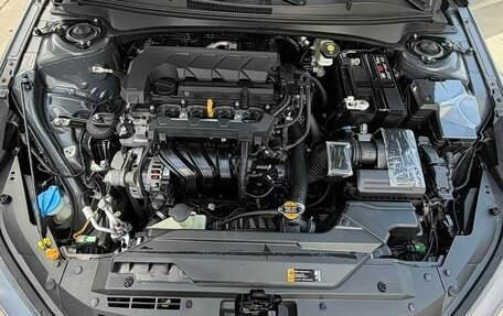 Hyundai Elantra, 2023 год, 1 650 000 рублей, 3 фотография