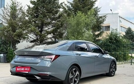 Hyundai Elantra, 2023 год, 1 650 000 рублей, 10 фотография