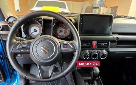Suzuki Jimny, 2023 год, 2 450 000 рублей, 6 фотография