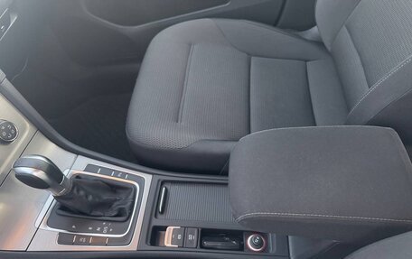 Volkswagen Golf VII, 2016 год, 850 000 рублей, 11 фотография