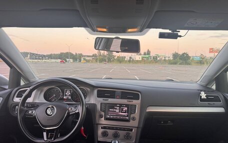 Volkswagen Golf VII, 2016 год, 850 000 рублей, 8 фотография
