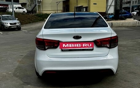 KIA Rio III рестайлинг, 2011 год, 580 000 рублей, 5 фотография