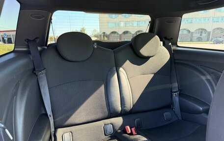 MINI Hatch, 2010 год, 850 000 рублей, 6 фотография
