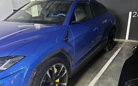 Lamborghini Urus I, 2020 год, 21 000 000 рублей, 9 фотография