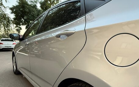 Hyundai Solaris II рестайлинг, 2015 год, 820 000 рублей, 4 фотография