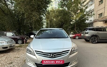Hyundai Solaris II рестайлинг, 2015 год, 820 000 рублей, 6 фотография