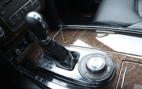 Infiniti QX56, 2011 год, 1 680 000 рублей, 16 фотография